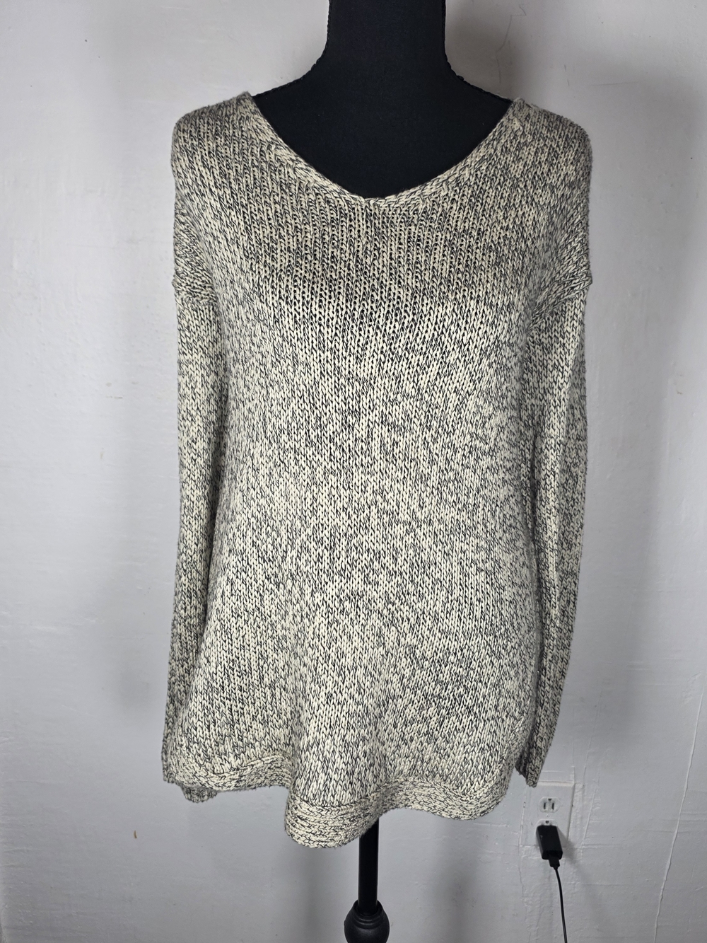 Quinn Marled Scoop Neck Sweater - Cream & Black